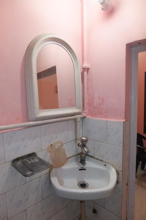 Hotel Amit Inn Patna  Pokój zdjęcie